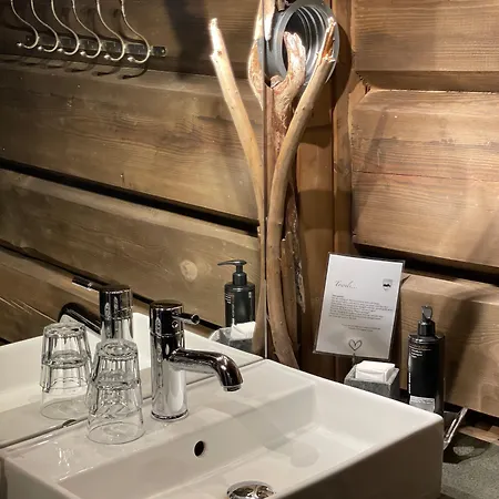 여관 Norefjell - Storhytte Med Jacuzzi Og Fantastisk Beliggenhet 4*