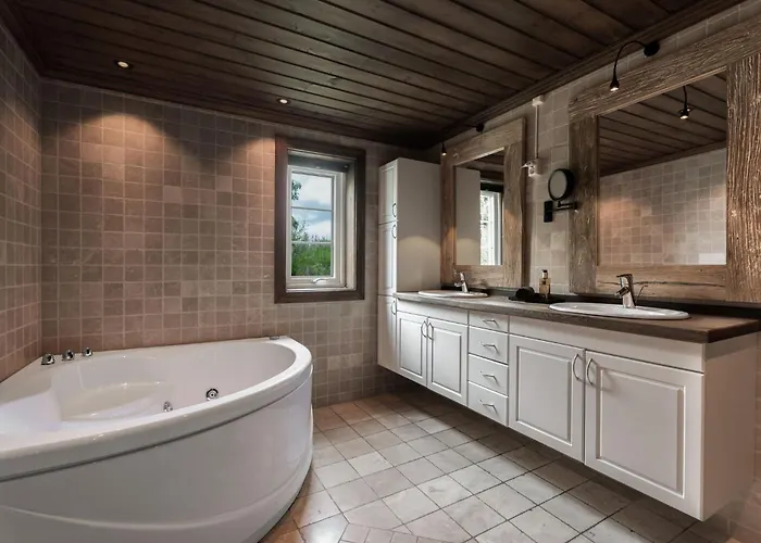 Norefjell - Storhytte Med Jacuzzi Og Fantastisk Beliggenhet 4*