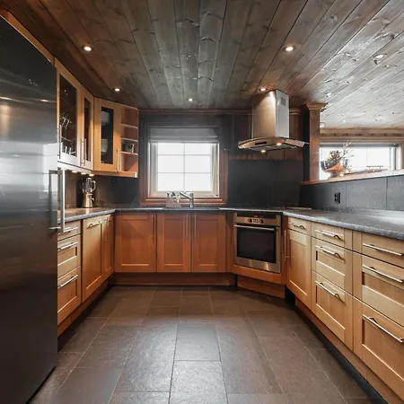 Norefjell - Storhytte Med Jacuzzi Og Fantastisk Beliggenhet 4* Noresund