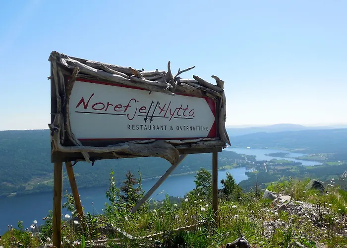 Vertshus Norefjell - Storhytte Med Jacuzzi Og Fantastisk Beliggenhet 4*